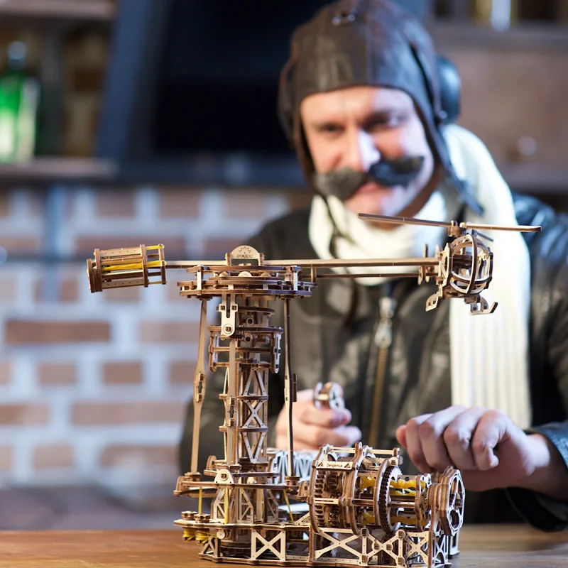 UGEARS деревянная механическая сборка подарков на день рождения для пилотов Подарочная модель
