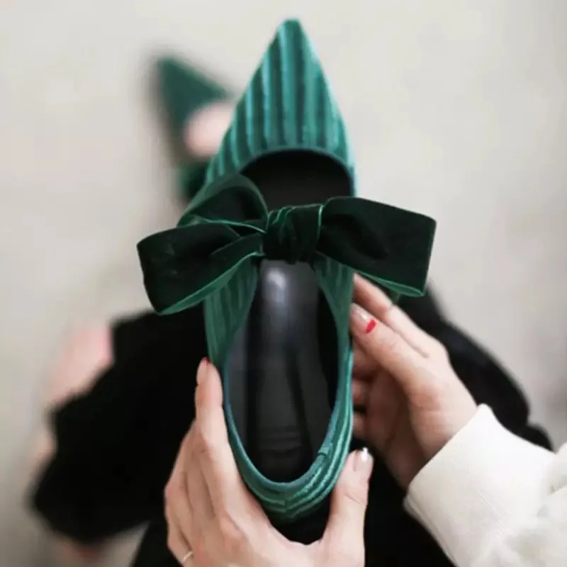 Женские туфли на плоской подошве с бабочками и котом весна-осень 2019 | Обувь