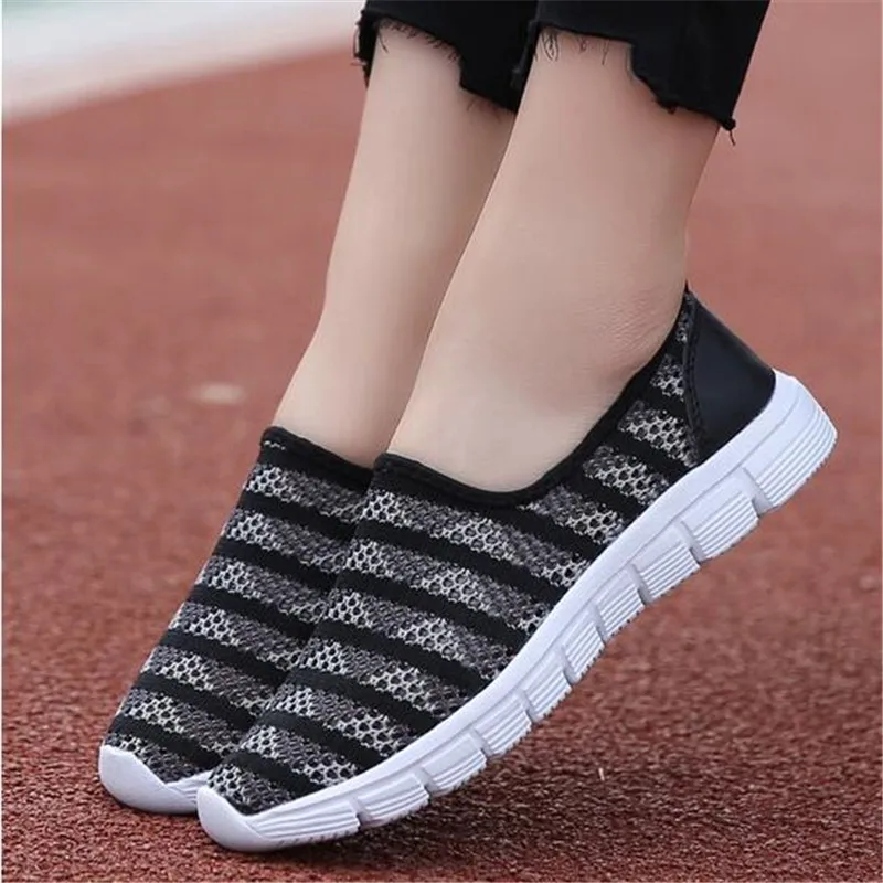 2018 женская обувь повседневная спортивная на плоской подошве модная для прогулок