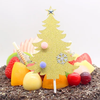 Рождественская елка торты со снежной звездой и шариком золотой зеленый блеск