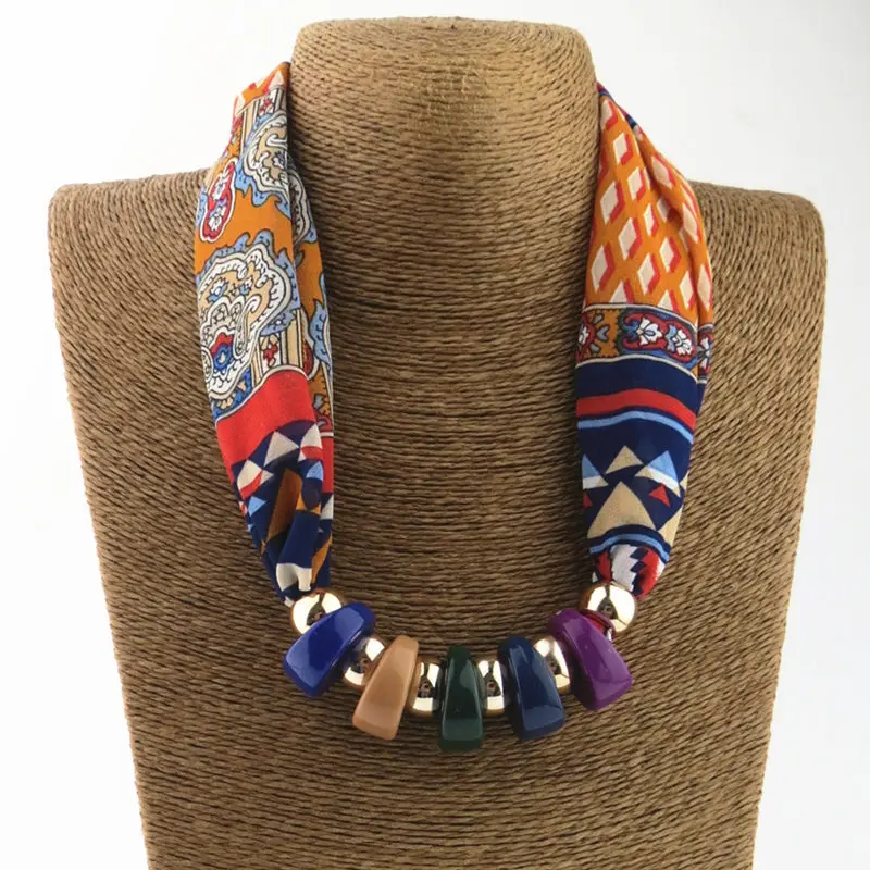 Женский шейный платок с бусинами из смолы|scarf necklace|new designresin necklace |