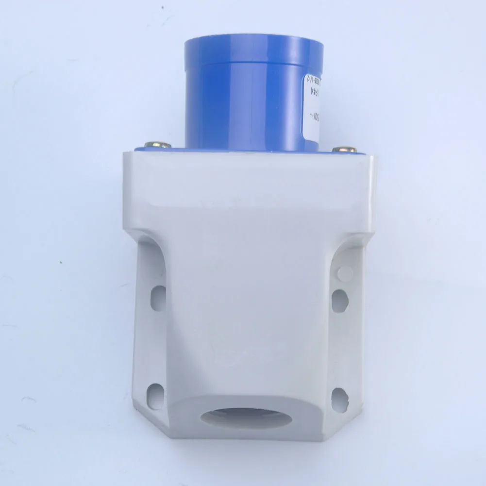 IP44BuildingIndustrialSiteWork240V16A3PinIndustrialPlugSocketNew|Электрические розетки| |