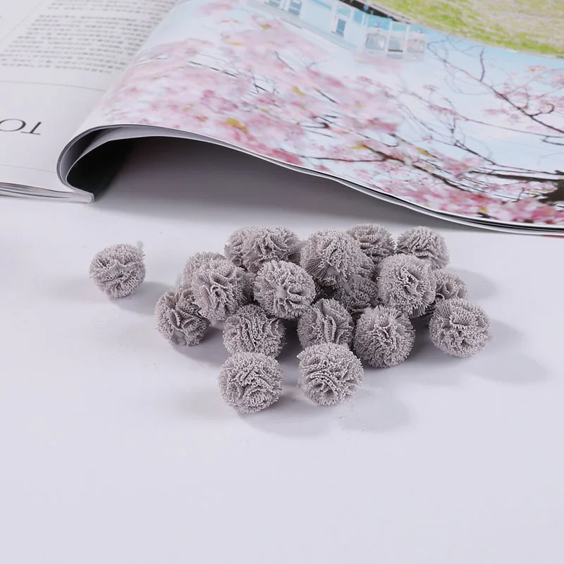 Gray Yarn Balls 100 шт 1,5 см кружева эластичные марлевые сетки цветочные шарики DIY ремесло поставки Свадебный декор Пряжа шары головные уборы ювелирные украшения Pompones - Цвет: Gray Yarn Balls