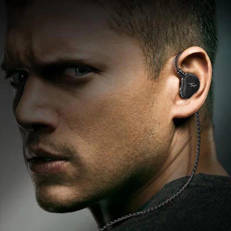 

Waterproof Sports Heavy metal HeadsetsWith Microphone For Smart Phone
