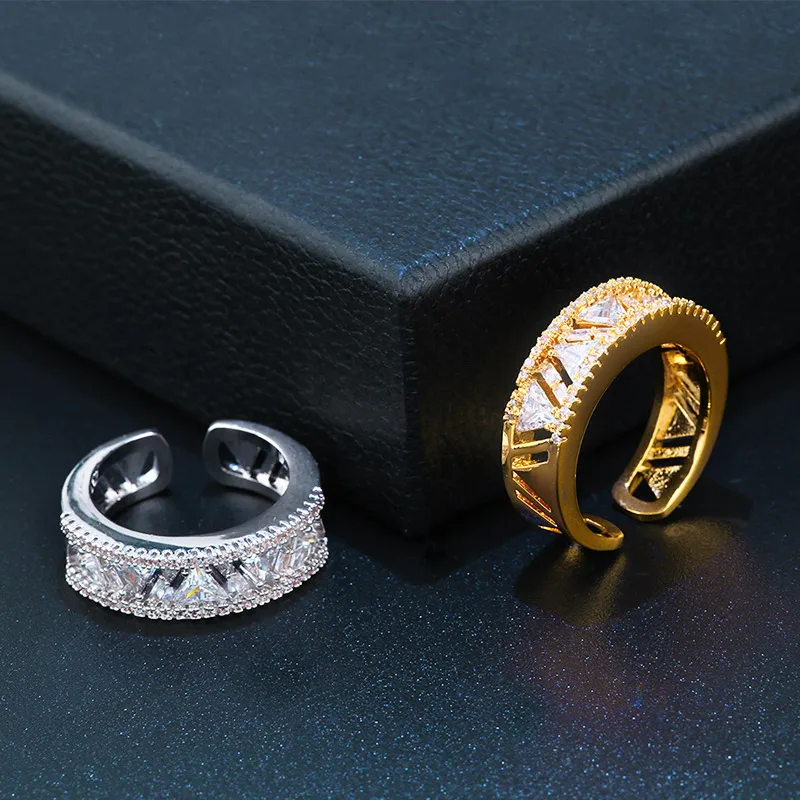 Женское Открытое кольцо с фианитом FLOLA золотое/серебряное цирконием и камнями из