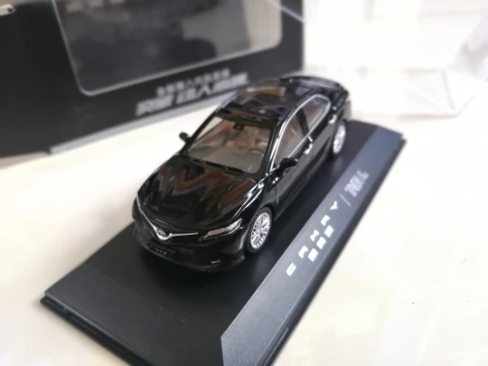 Черный 3 цвета 1:43 TOYOTA CAMRY сплав модель автомобиля литья под давлением металлические игрушки подарок на день рождения для детей мальчик другой - Цвет: Черный