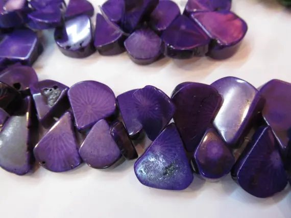 Высокое качество 10 20 мм Полная прядь Бесплатная форма каплевидные коралловые