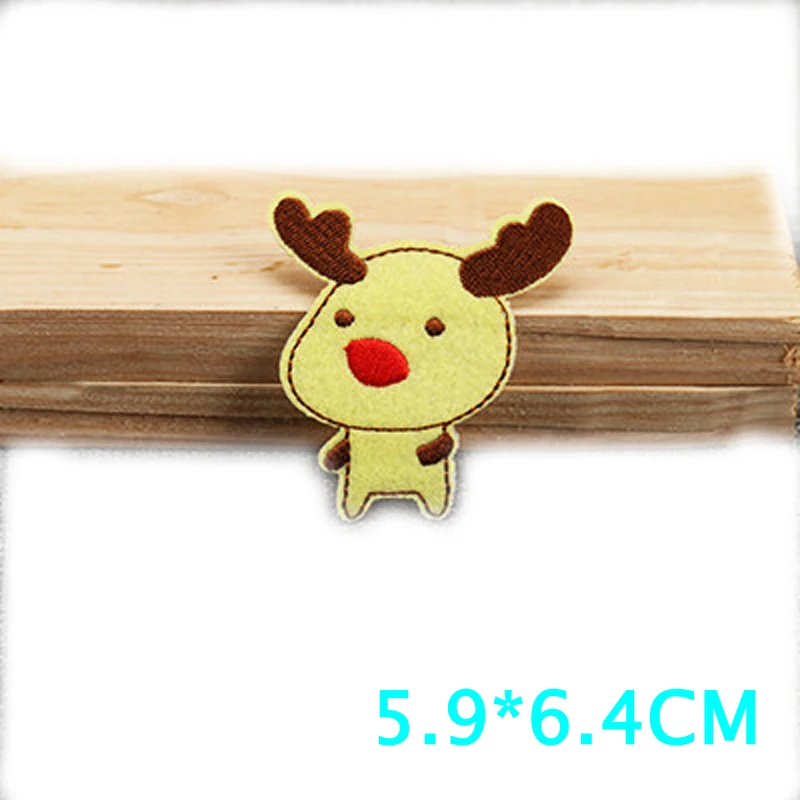 Рождественская серия старики снеговики носки деревья. Мультяшная нашивка с