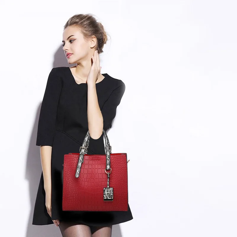 

LUCDO Crocodile Pattern Women Handbag Causal Tote Bag Large Capacity Leather Shoulder Bag Luxury Women Alligator Bags Designer