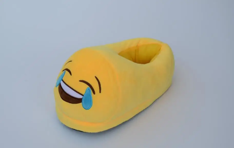 laughing out loud Тапочки; плюшевые тапочки с героями мультфильмов; домашние тапочки со смайликом и демоном на цельном каблуке; теплые хлопковые тапочки для родителей и детей; qq - Цвет: laughing out loud