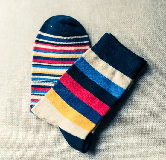 Лидер продаж 2017 Осень Зима Мужские носки полосатые повседневные оптовая продажа