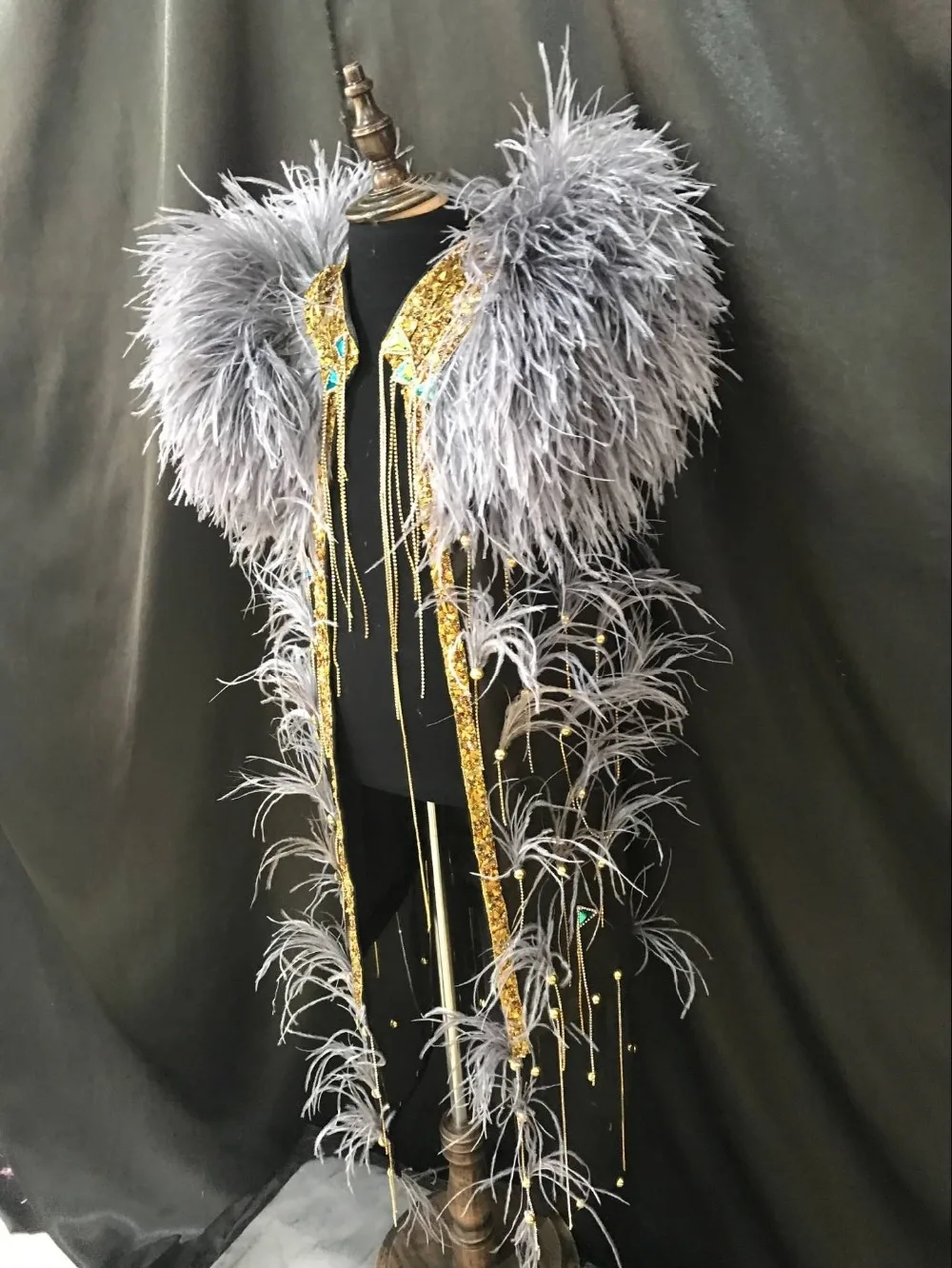 Детская одежда с перьями Подиумные сценические костюмы Детские модель для