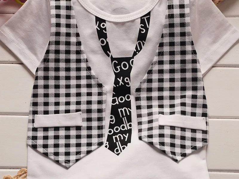 2018 летний комплект одежды для маленьких мальчиков из 2 предметов клетчатая