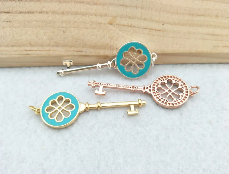 

10 Pcs Key shaped Charm Jewelry,CZ zircon Stone Micro pave Pendant,women Jewelry Finding DIY necklace making PD819