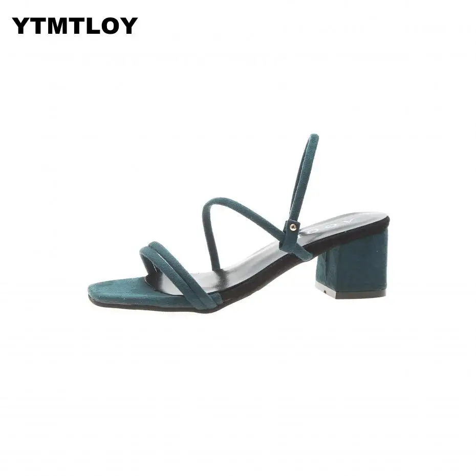 Горячая размера плюс Большие размеры 35 44 обувь на плоской подошве Уличные