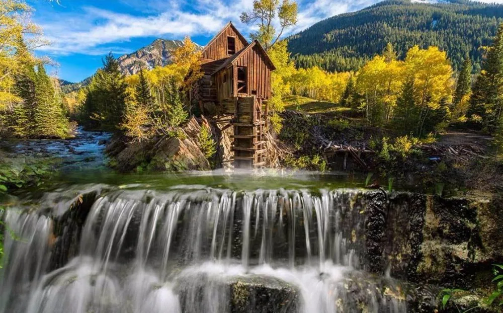 Обои 3D с изображением лесного водопада стереоскопические декоративные обои в