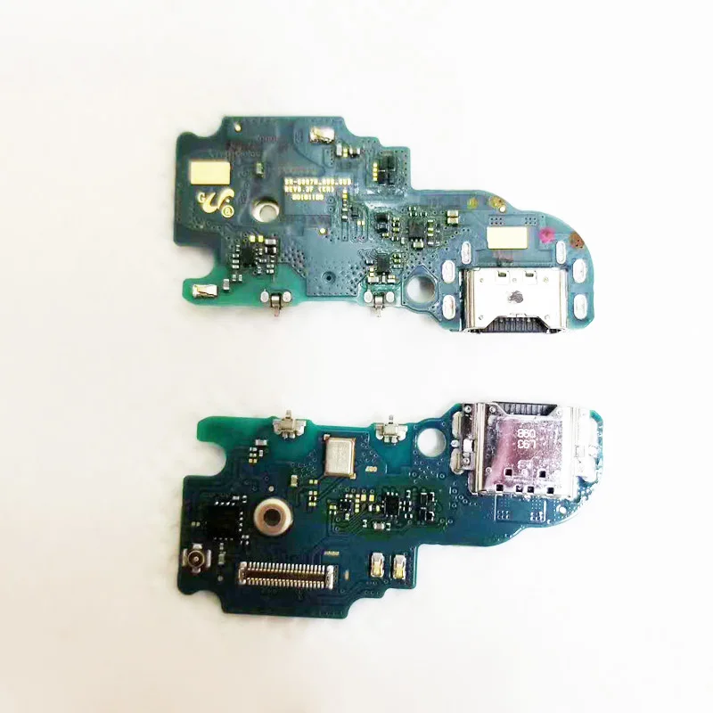 

Гибкий USB-кабель для Samsung Galaxy A8S G887