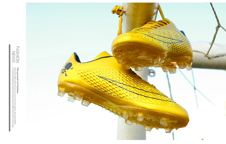 Men's Football Boots High Ankle Long Spikes Soccer Shoes For Man Profrssional Outdoor Kid Train Sock Cleats Football Shoes