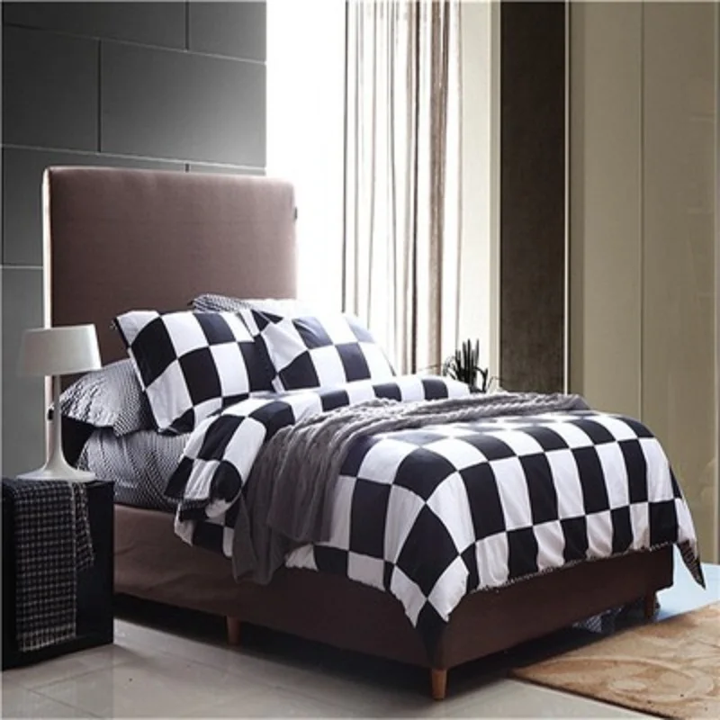 Набор из 4 простых постельных белья белого черного цветов Комплект постельного в