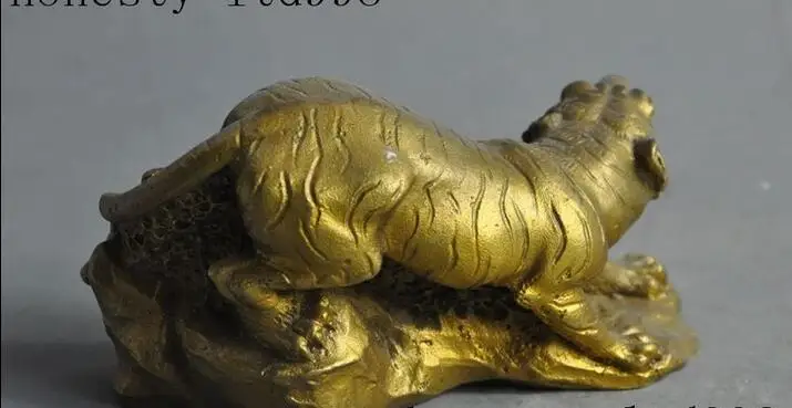 Китайская народная фэншуй латунная животная зверь рычание гнев Зодиак тигр