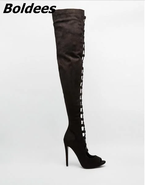 Женские замшевые босоножки выше колена черные серые на шнуровке с открытым