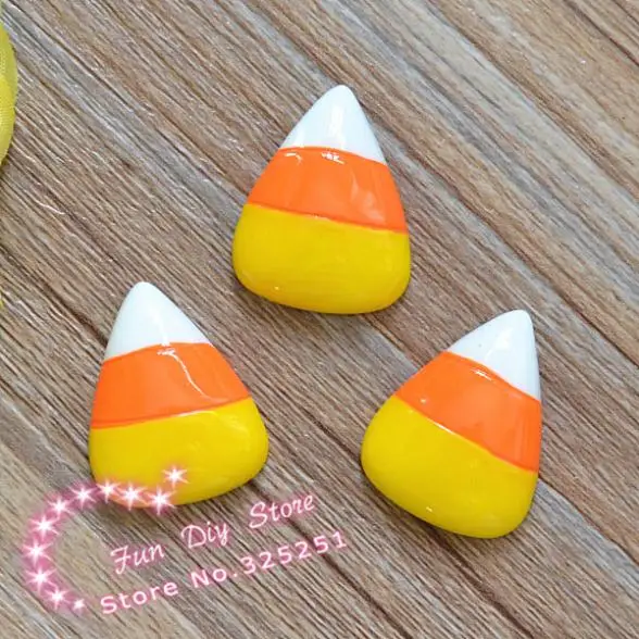 Кабошоны Candy Corn для Хэллоуина из смолы с плоской задней поверхностью Бесплатная