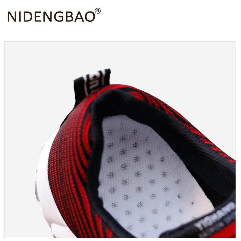 Men Fly Woven Sneakers Outdoor Sports Running Shoes Mesh Breathable Walking Shoes Low Top Soft Male Casual Sneakers Size 39-44