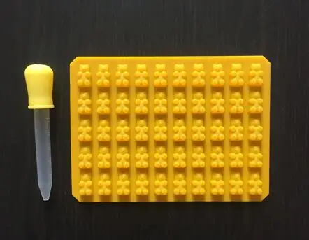 Yellow 50 полости клейкие медведи Конфеты Шоколад силиконовая форма льда Куб лоток выпечки плесень помадка украшения торта инструмент с капельницей - Цвет: Yellow
