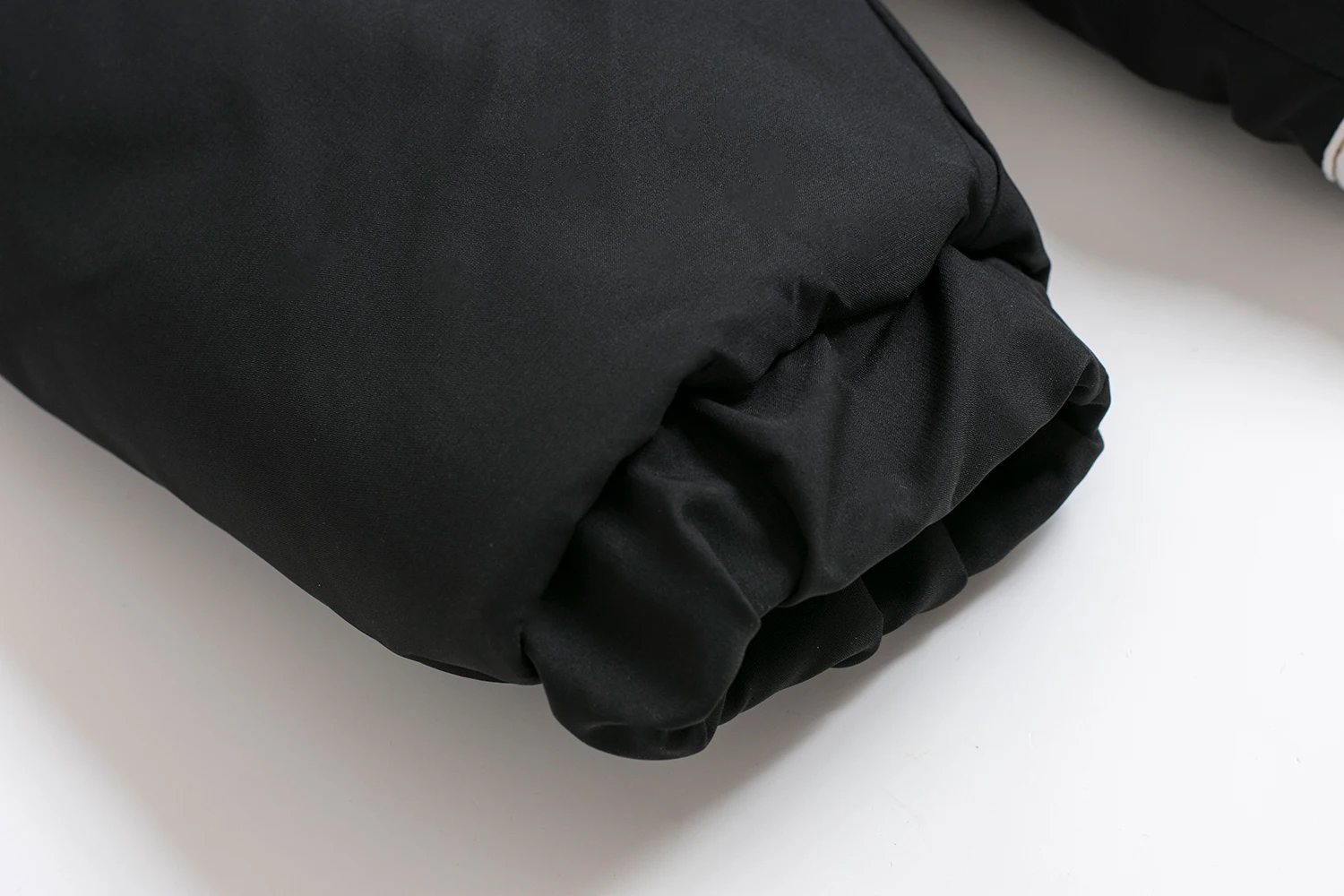 Зимний высококачественный пуловер Ретро-куртка Дамская бархатная утепленная с капюшоном негабаритная черная Буква Медведь Вышивка хлопковое пальто