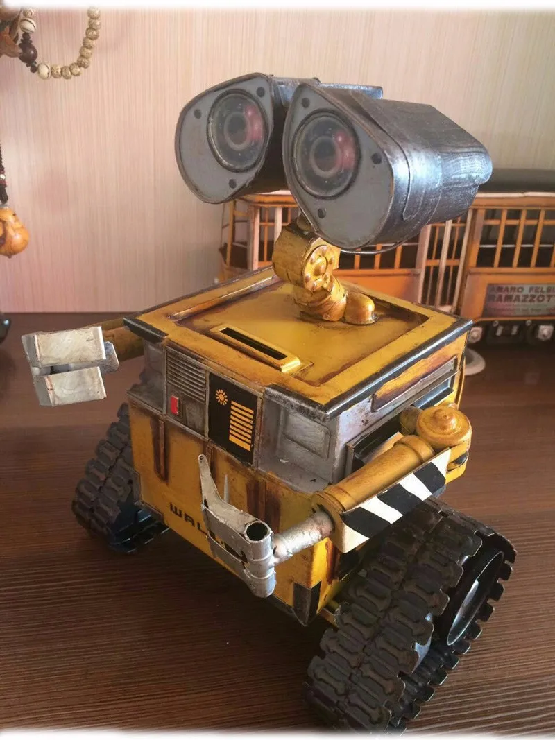 Стена e робот Фильм модель холоднокатаная сталь металл фигурка игрушка кукла robote ручной работы ремесла juguetes figulas таракан wall-e