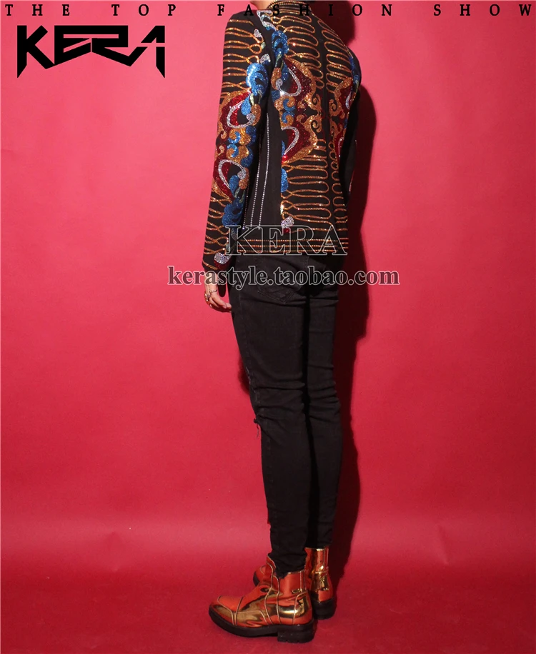 Горячая 2019 Новая мужская одежда мода тонкий золотой цвет яркий костюм Тяжелая