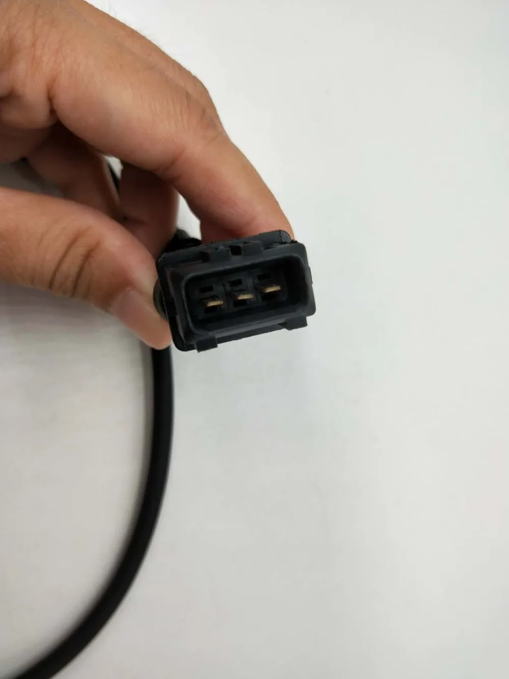 SMD Датчик положения коленчатого вала для BMW E36 E38 E39 320i 323i 328i 520i 523i 528i 728 Z3 12141703277