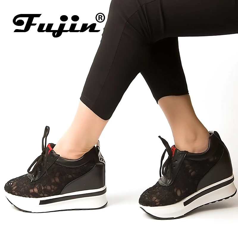 Женские кроссовки на танкетке Fujin черные платформе со скрытым каблуком и сеткой