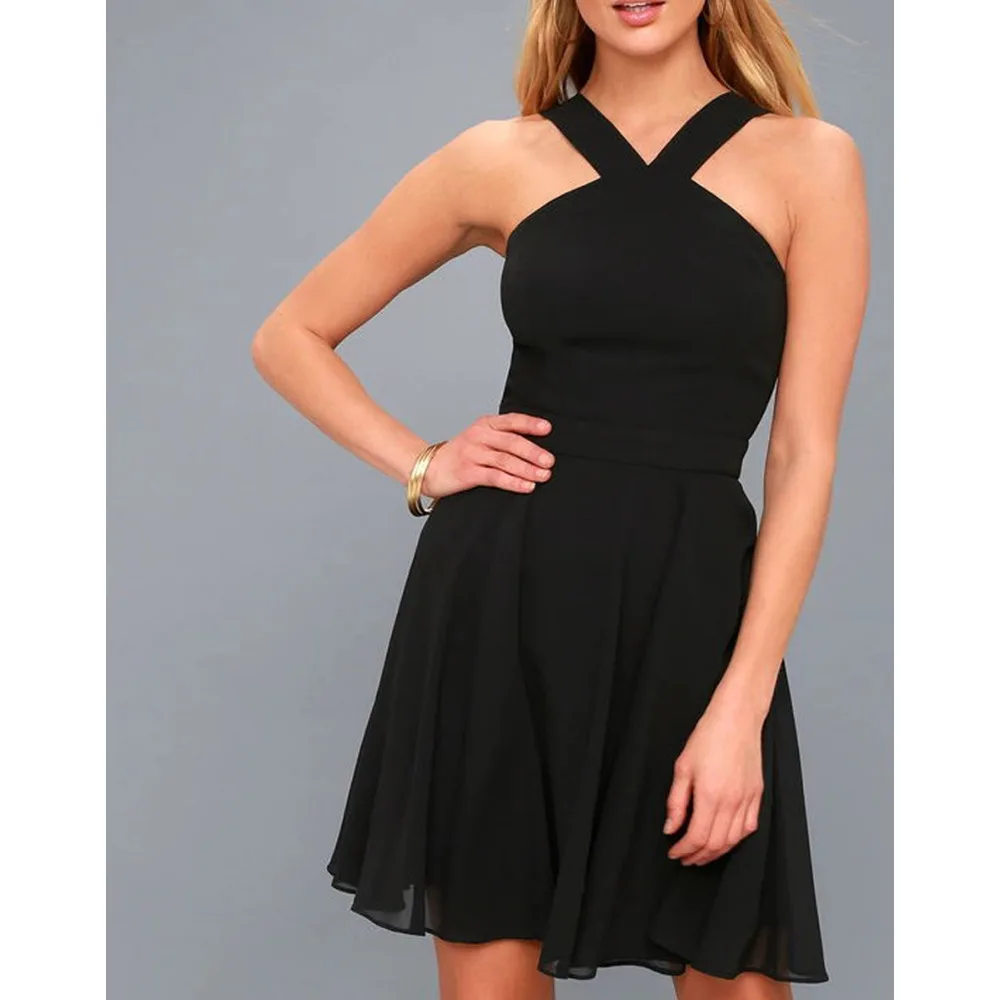 Женское облегающее платье мини с лямкой на шее без рукавов открытой спиной