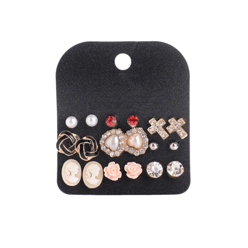 Набор сережек-гвоздиков набор из 9 пар сережек с двумя жемчужинами и кристаллами