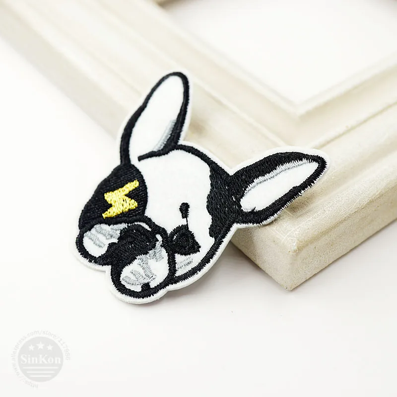 Dog (Size:6.0x6.0cm) DIY Iron On Patches Sewing Embroidered Applique Clothes Cartoon Garment Apparel Accessories Patch | Дом и сад