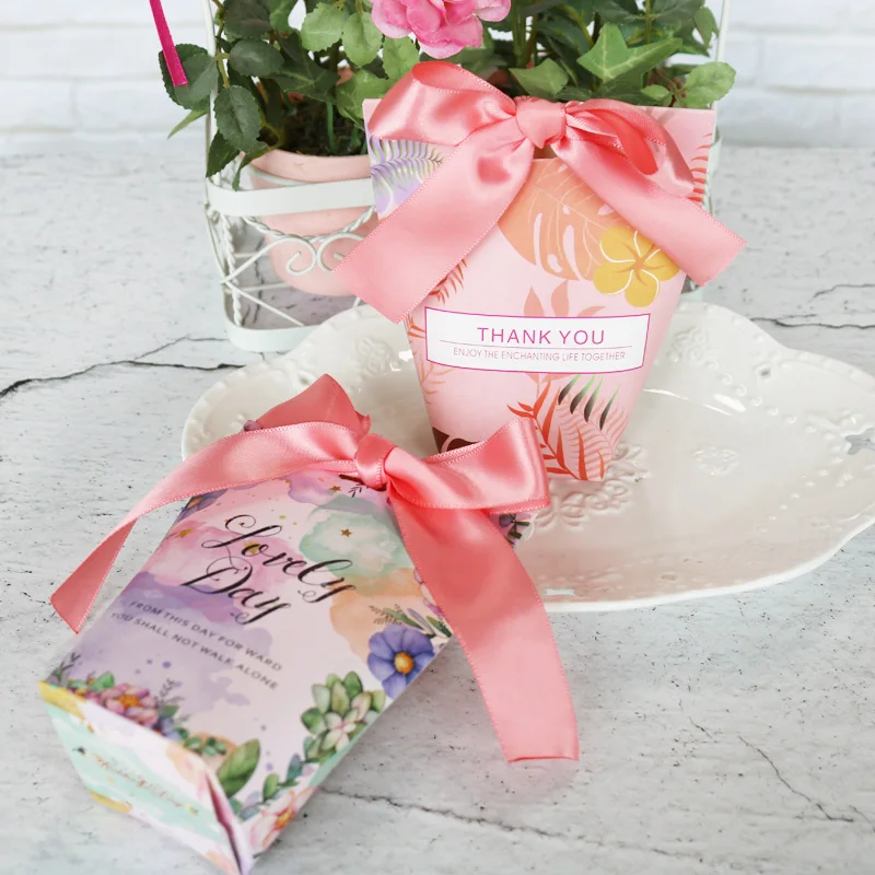 2 комплекта подарочных коробок с лентой Единорог Фламинго упаковочные