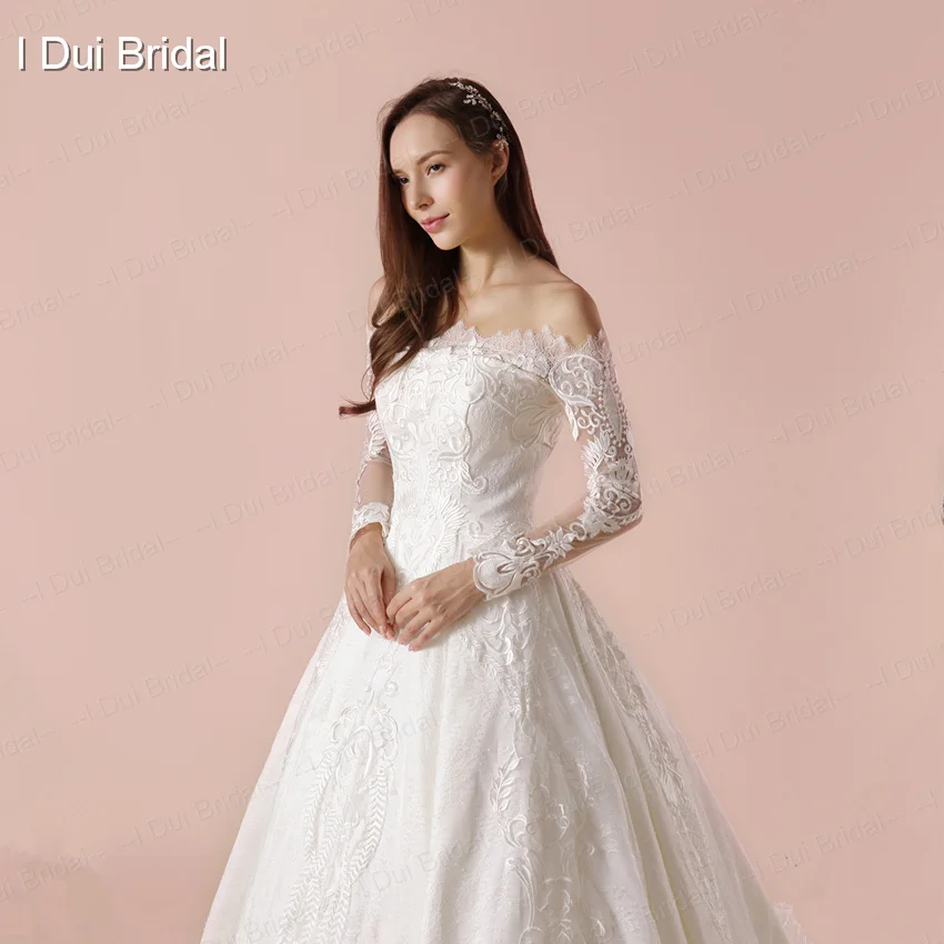 Off Shoulder Full Sleeve Wedding Dress Lace Appliqued Luxury High Quality Bridal Gown New