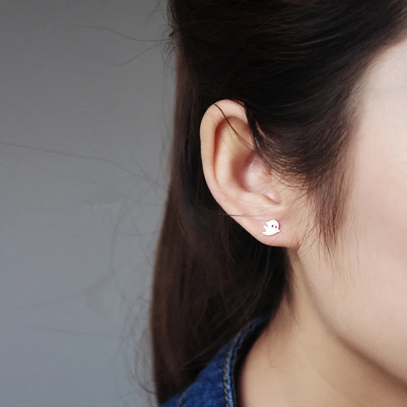 

100% 925 Solid Real Sterling Silver Piercing Flying Ghost Stud Earrings for Women Elegant Halloween Jewelry Gift b046