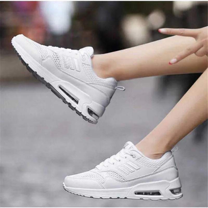 Новинка 2019 маленькие грязные туфли для женщин со звездами пожилых пар белые на