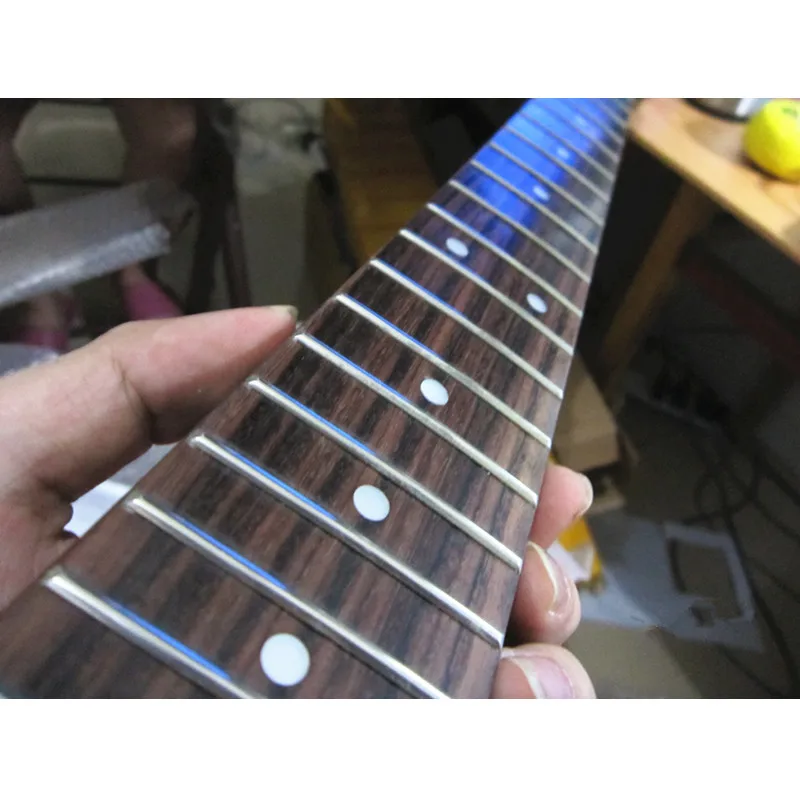 Фото disado 21 Frets Maple Electric Guitar Neck Rosewood Fretboard Inlay Dots Glossy Paint Guitar parts Accessories Can Be Customized №2