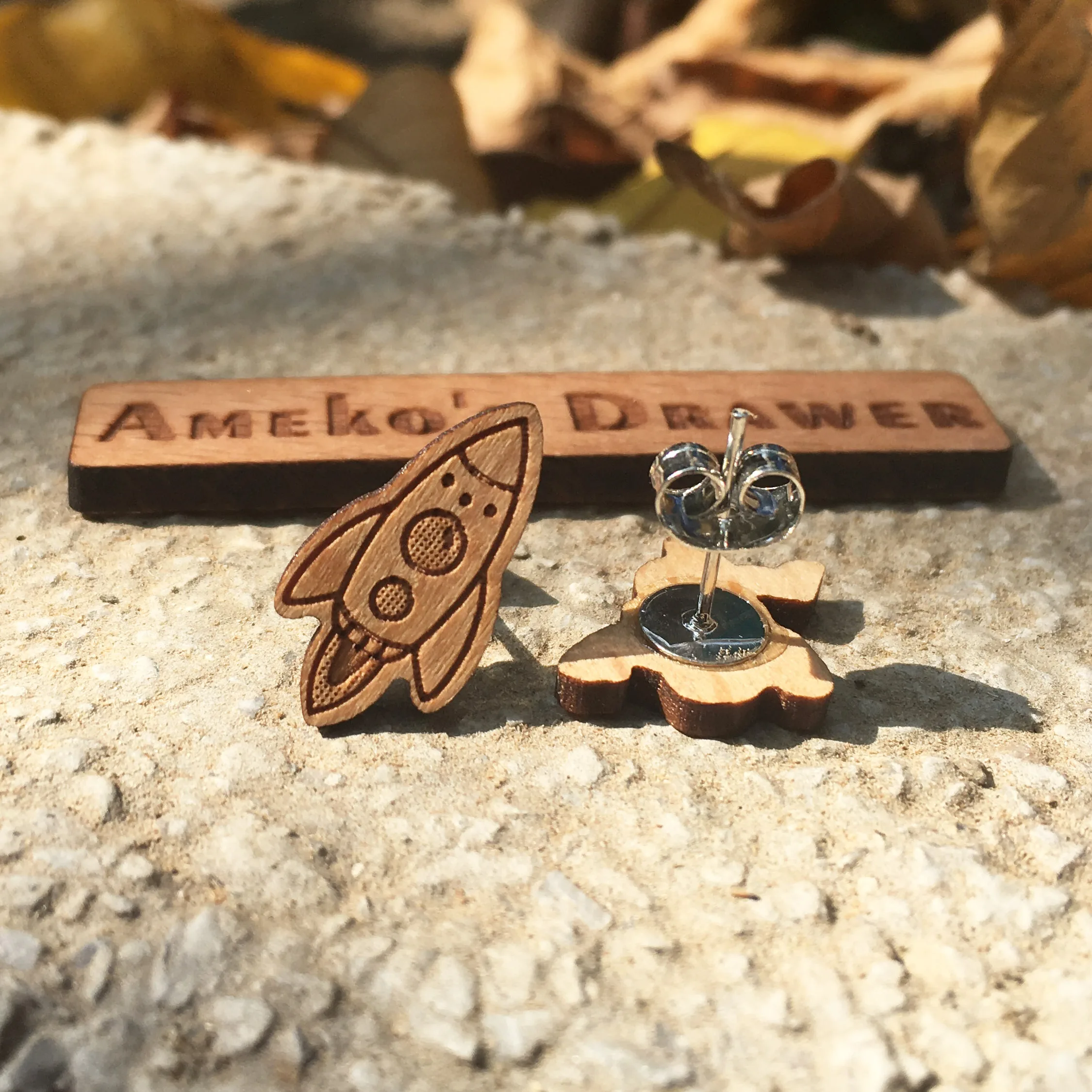 Деревянные серьги ручной работы с космонавтом ракетой и 1 пара|earring x|x earringsearrings