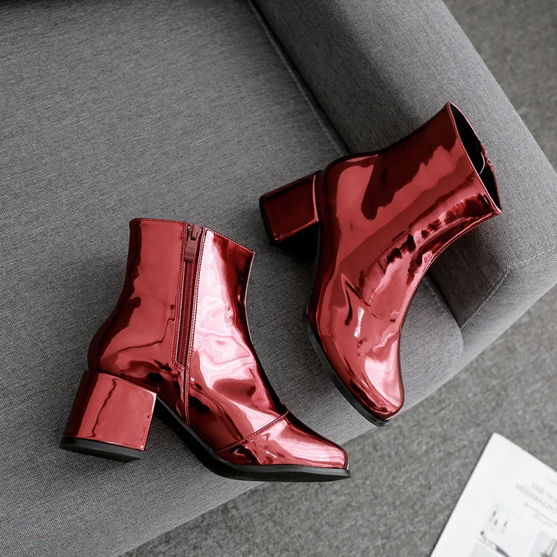 Новинка года; дизайнерские женские ботинки с круглым носком на квадратном каблуке; женские Ботинки martin; женская обувь серебристого цвета