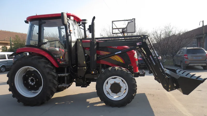 Фронтальный погрузчик с ковшом для трактора 50-70hp