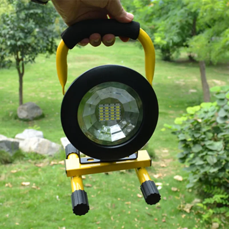 30 Вт наружная светодиодная прожекторная лампа перезаряжаемая 24 светодиодных