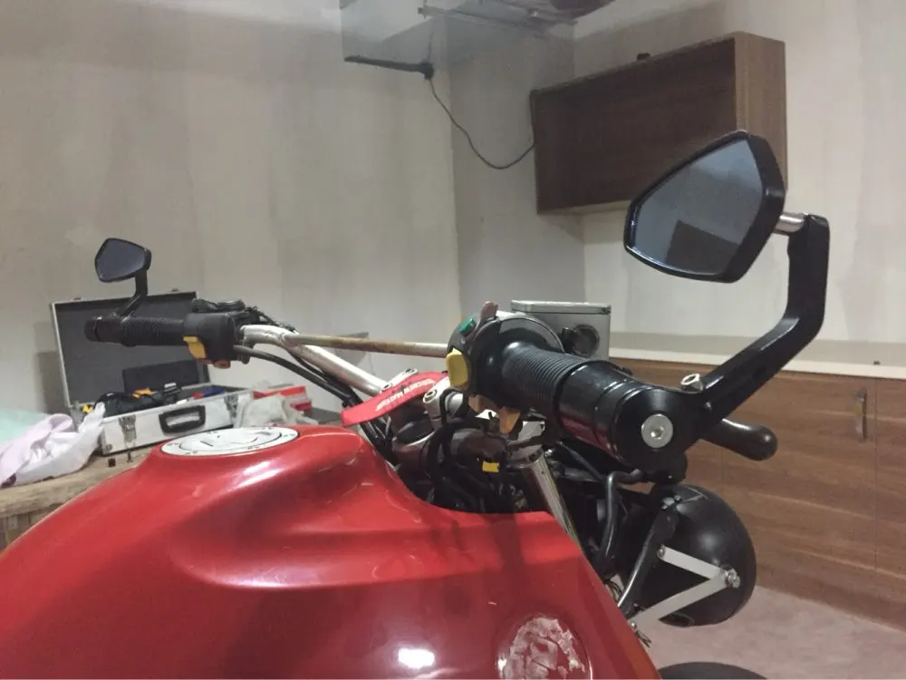 Универсальные мотоциклетные зеркала заднего вида 7/8 дюйма для Kawasaki BMW DUcati Aprilia