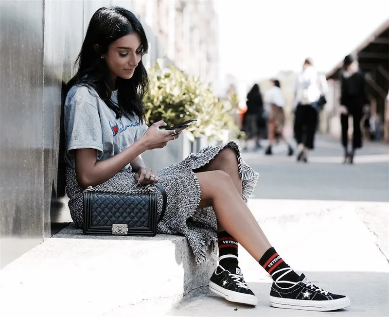 AE L Женская юбка в с ретро неровными кисточками модная женская одежда высокого