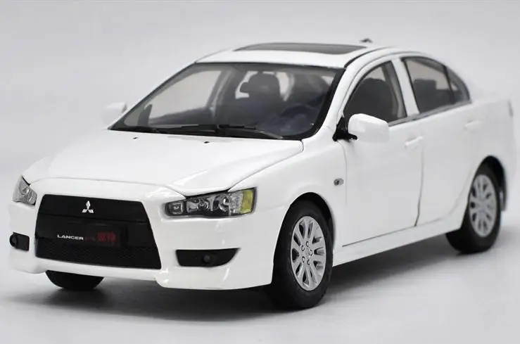 Оригинальная высокая имитация mitsubishi lancer-ex модель, 1: 18 сплав коллекция автомобиля игрушки, 6 открыть дверная игрушка автомобиль