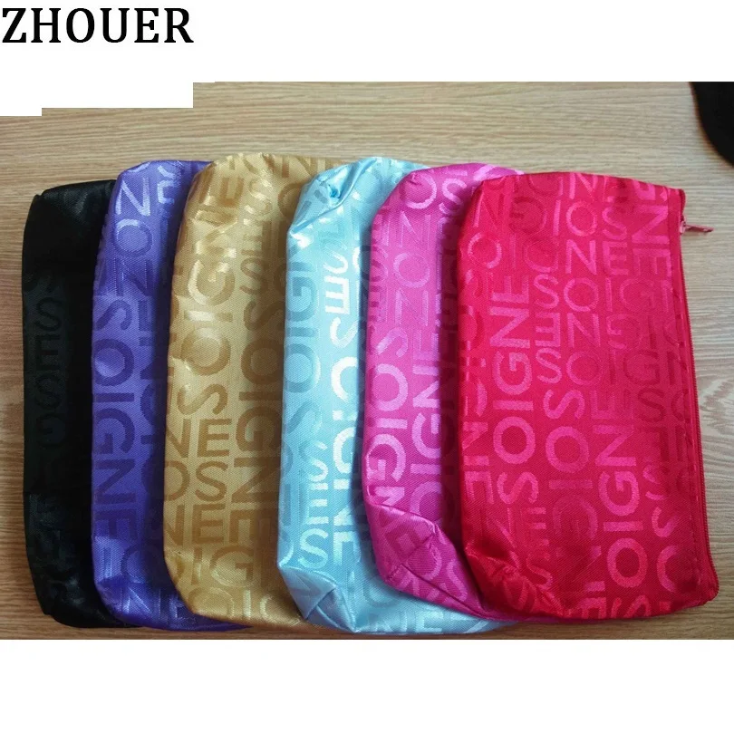 Женская Корейская косметичка маленькая с буквами дорожпосылка сумка для
