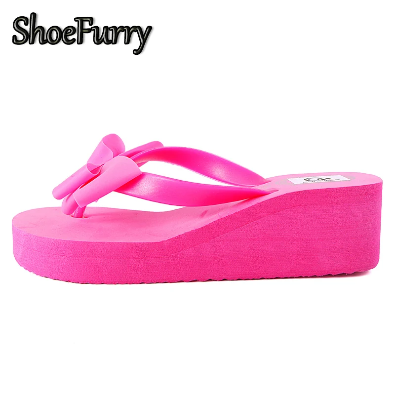 женские летние шлепанцы вьетнамки на платформе нескользящие банные босоножки